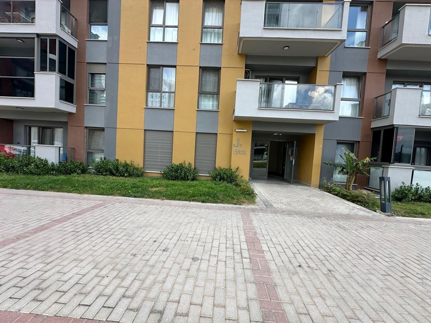 Property-photo