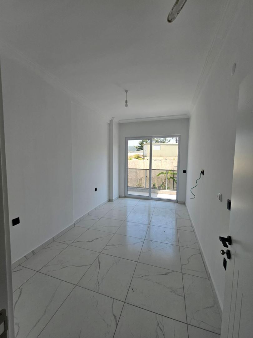 ALANYA AVSALLARDA HAVUZ MANZARALI LÜKS KOMPLEKSTE 1+1 SATILIK DAİRE · 19 · Fotoğraflar