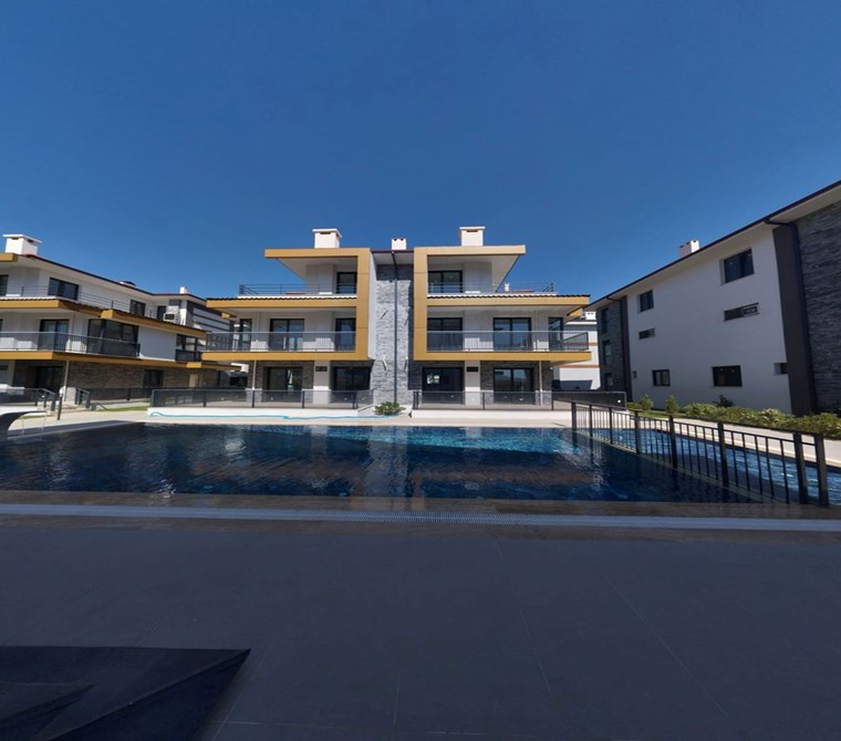 Muğla ortaca Bahçelievler mah satılık ikiz Triblex villa