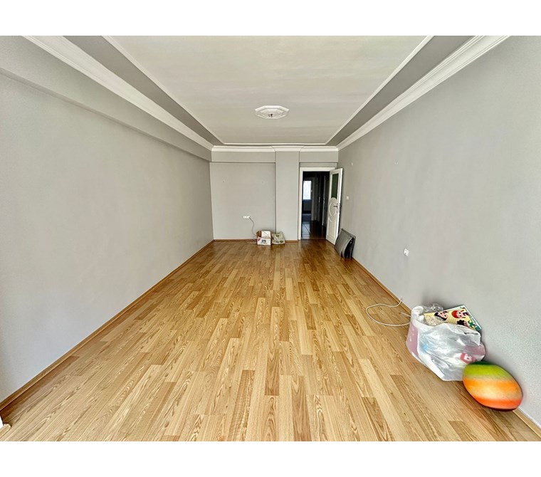 Gaziosmanpaşa Haydarpaşa Soakakta Ara Kat 100m2 Kiralık 2+1 Daire