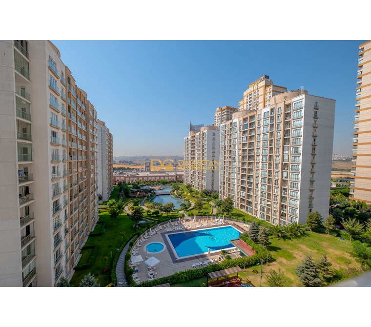 ISPARTAKULE AVRUPA KONUTLARI 3. ETAP 4+1 SATILIK PEYZAJ-HAVUZ MANZARALI DAİRE