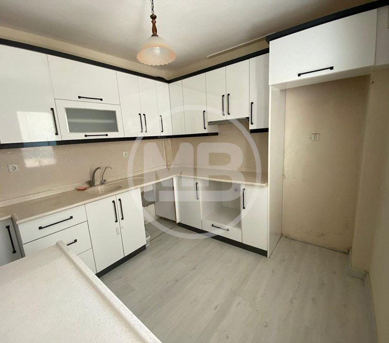 DİDİM CUMHURİYET MH SATILIK 3+1 AYRI MUTFAKLI ARA KAT DAİRE