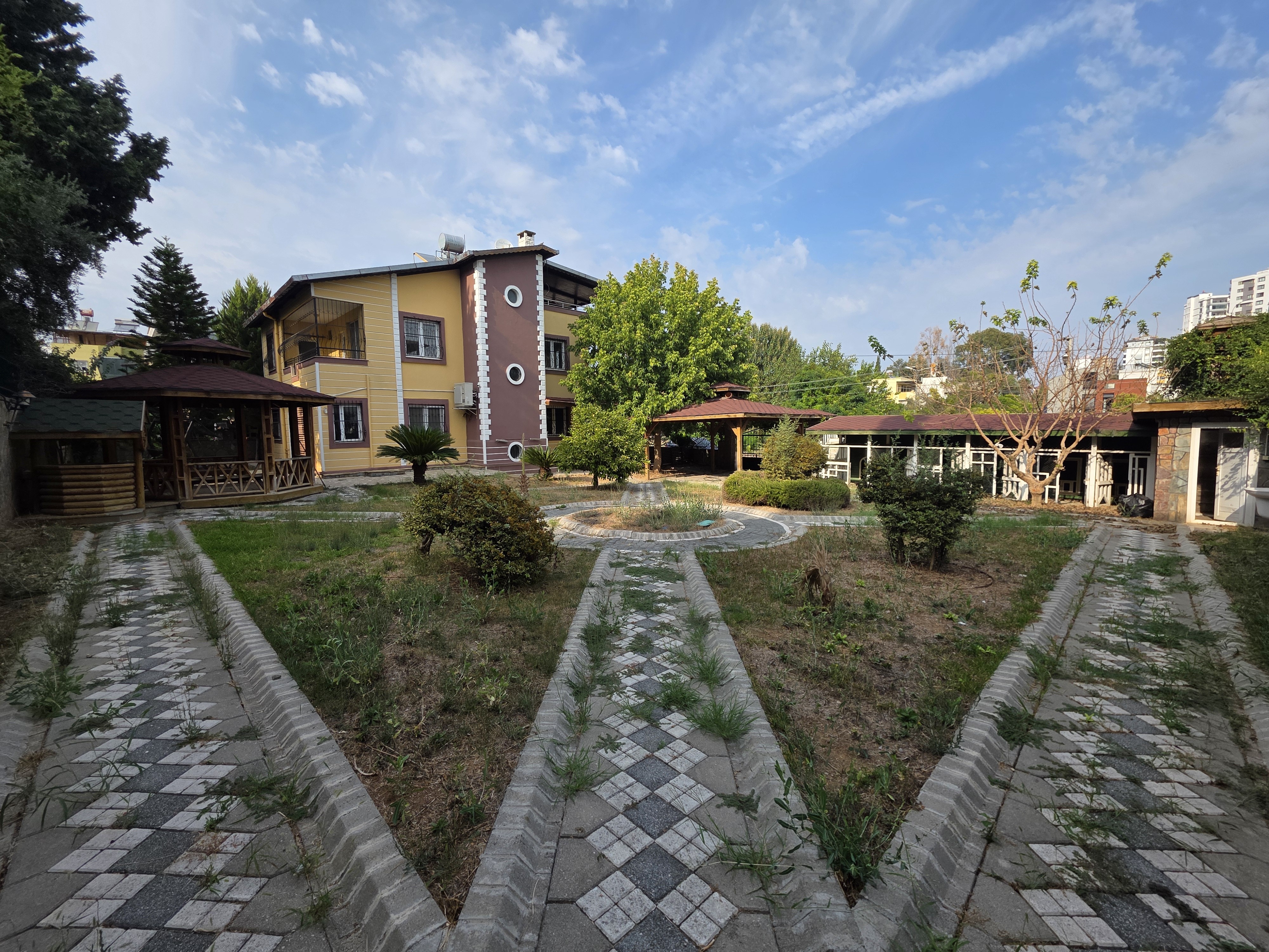 Property-photo