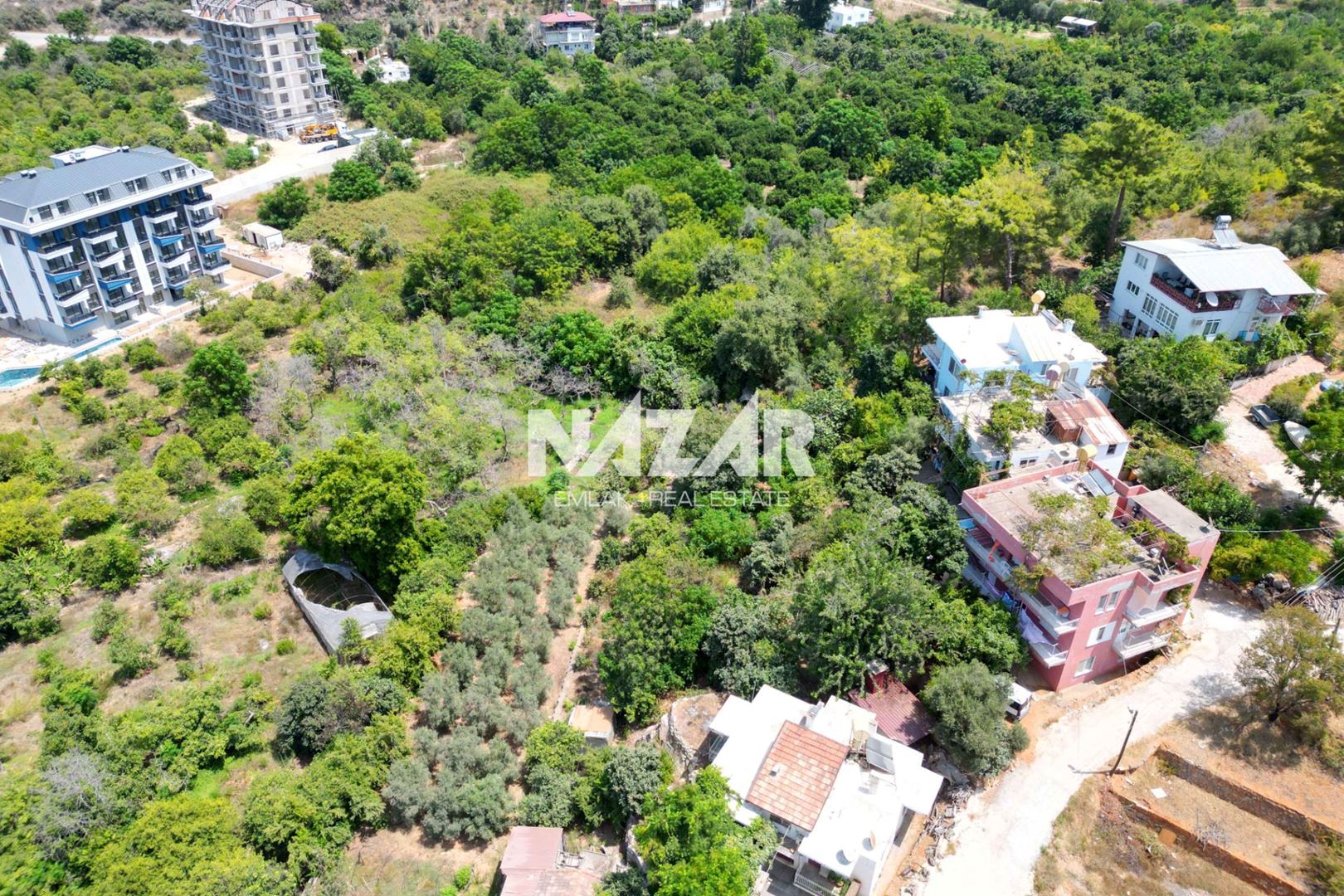 Alanya Demirtaş'ta 1.000 m² Satılık İmarlı Arsa - Denize 300 m.