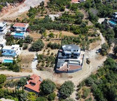 Fethiye Faralyada Sonsuz Deniz ve Doğa Manzaralı Lüks Villa