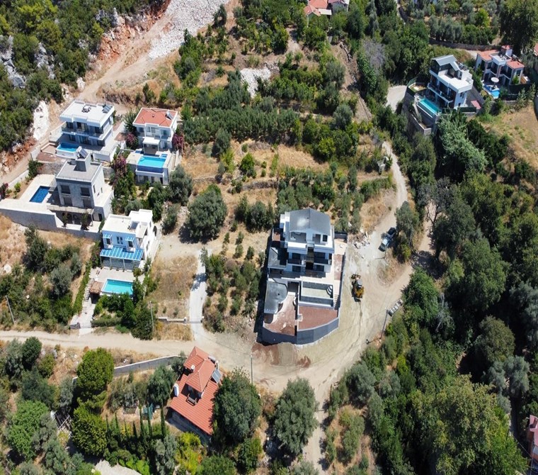 Fethiye Faralyada Sonsuz Deniz ve Doğa Manzaralı Lüks Villa