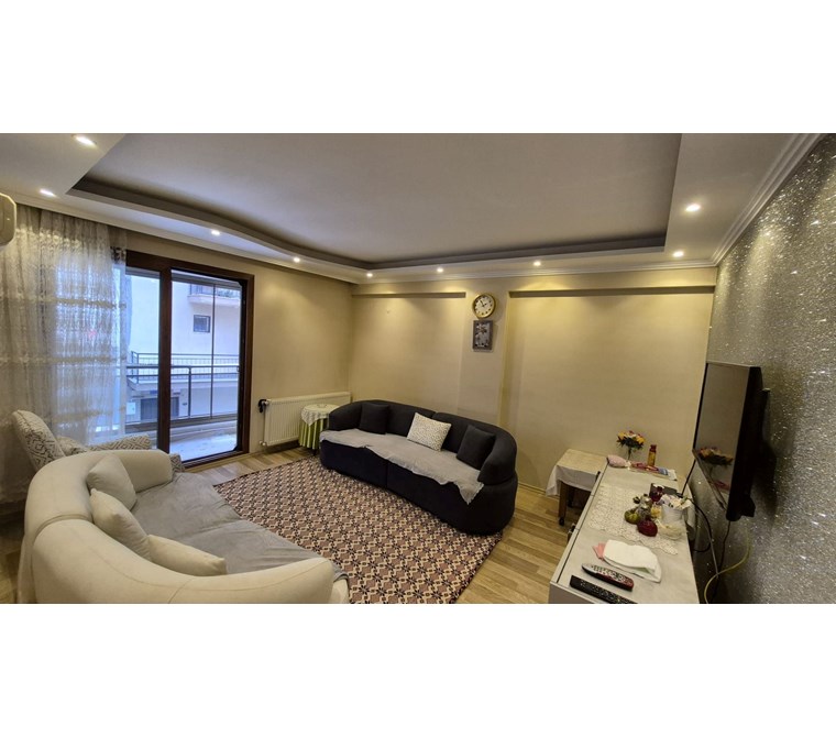 2+1 Apartment for Sale in Bayraklı Turan Neighborhood