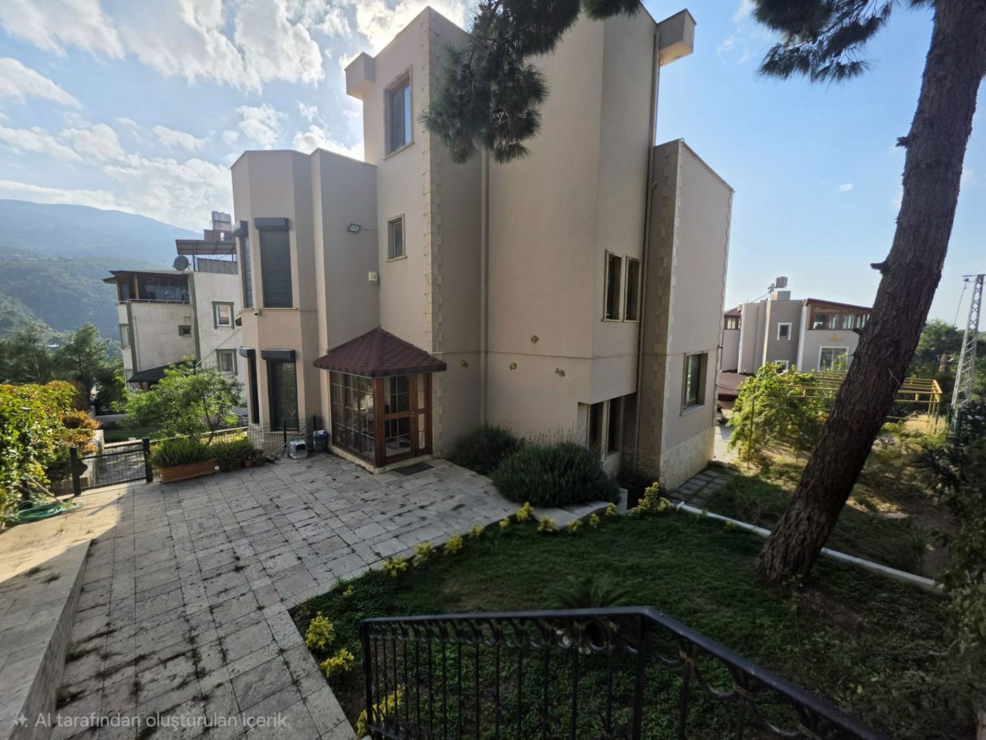Property-photo