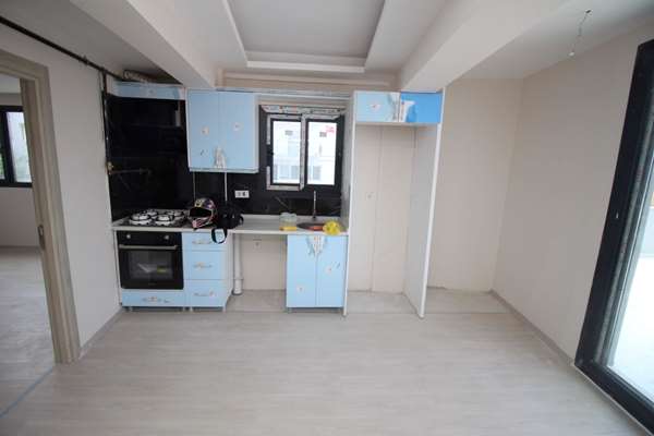 ÜÇKUYULAR DEMOKRASİ ÜNV. YAKINI DENİZ MANZ. SIFIR 1+1