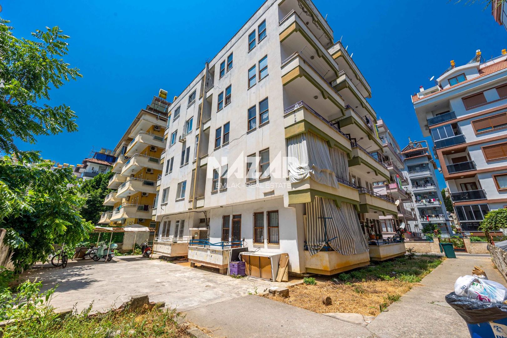 Property-photo
