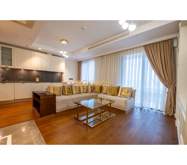 BÜYÜKYALI FİŞEKHANE 'DE 15. KATTA 2+1 ARAKAT DAİRE