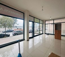 Kağıthane Nurtepe'de Kiralık 190m² Geniş Dükkan Mağaza