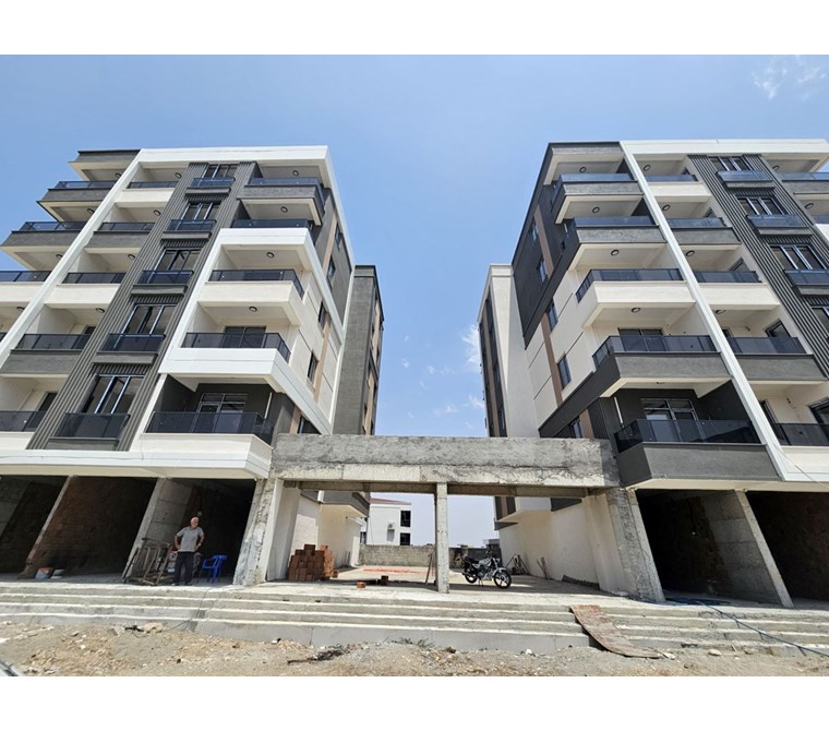 EMLAK 72 DEN ÇAMLITEPE'DE 1+1 SATILIK LÜKS DAİRE