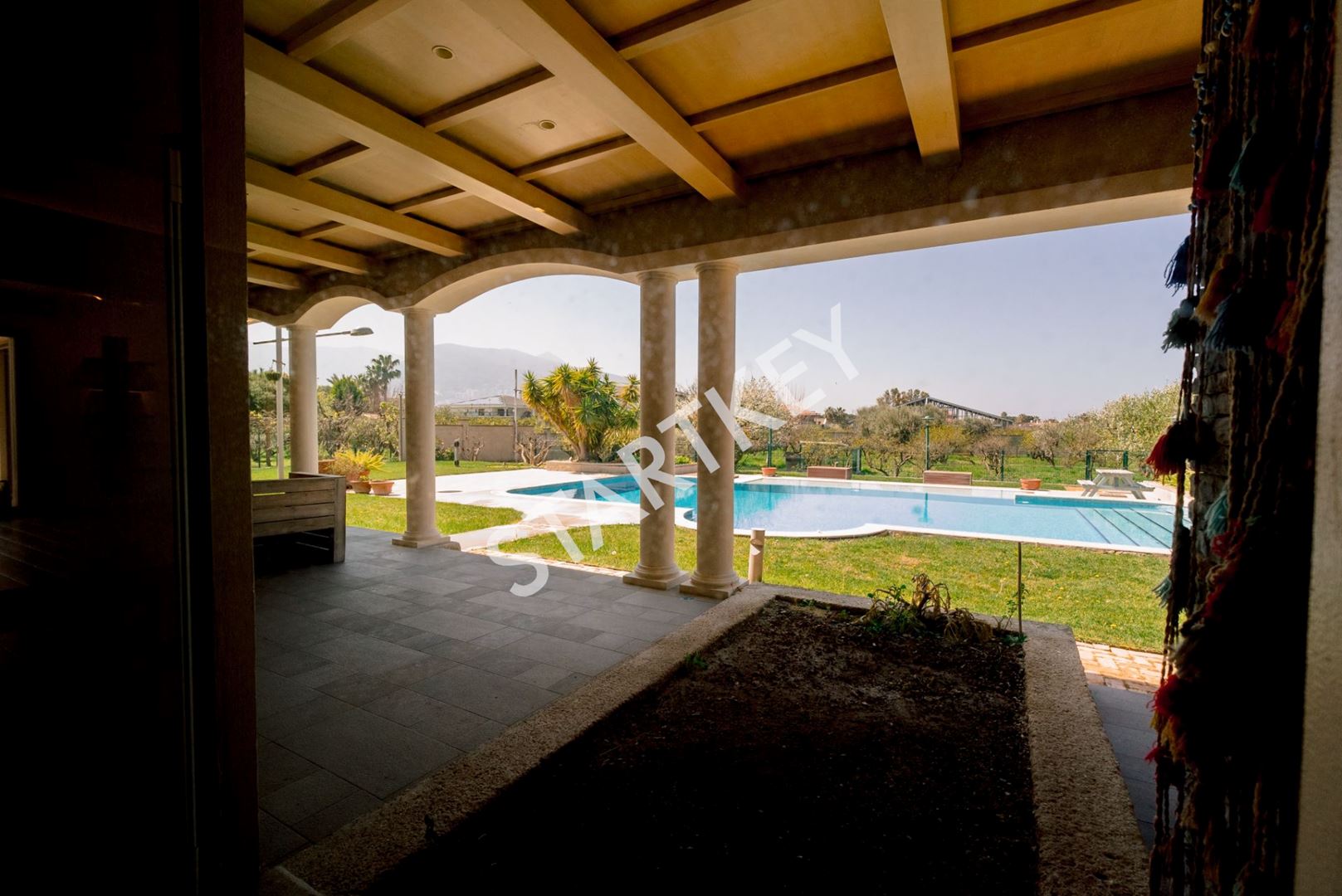 Property-photo