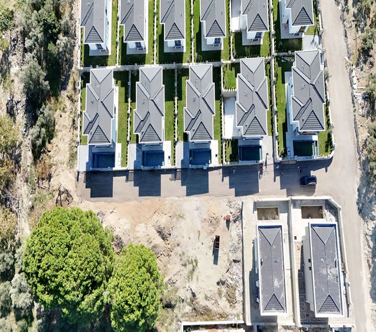 REALTY WORLD EFES GAYRİMENKULDEN DAVUTLARDA 2 VİLLALIK KÖŞE ARSA