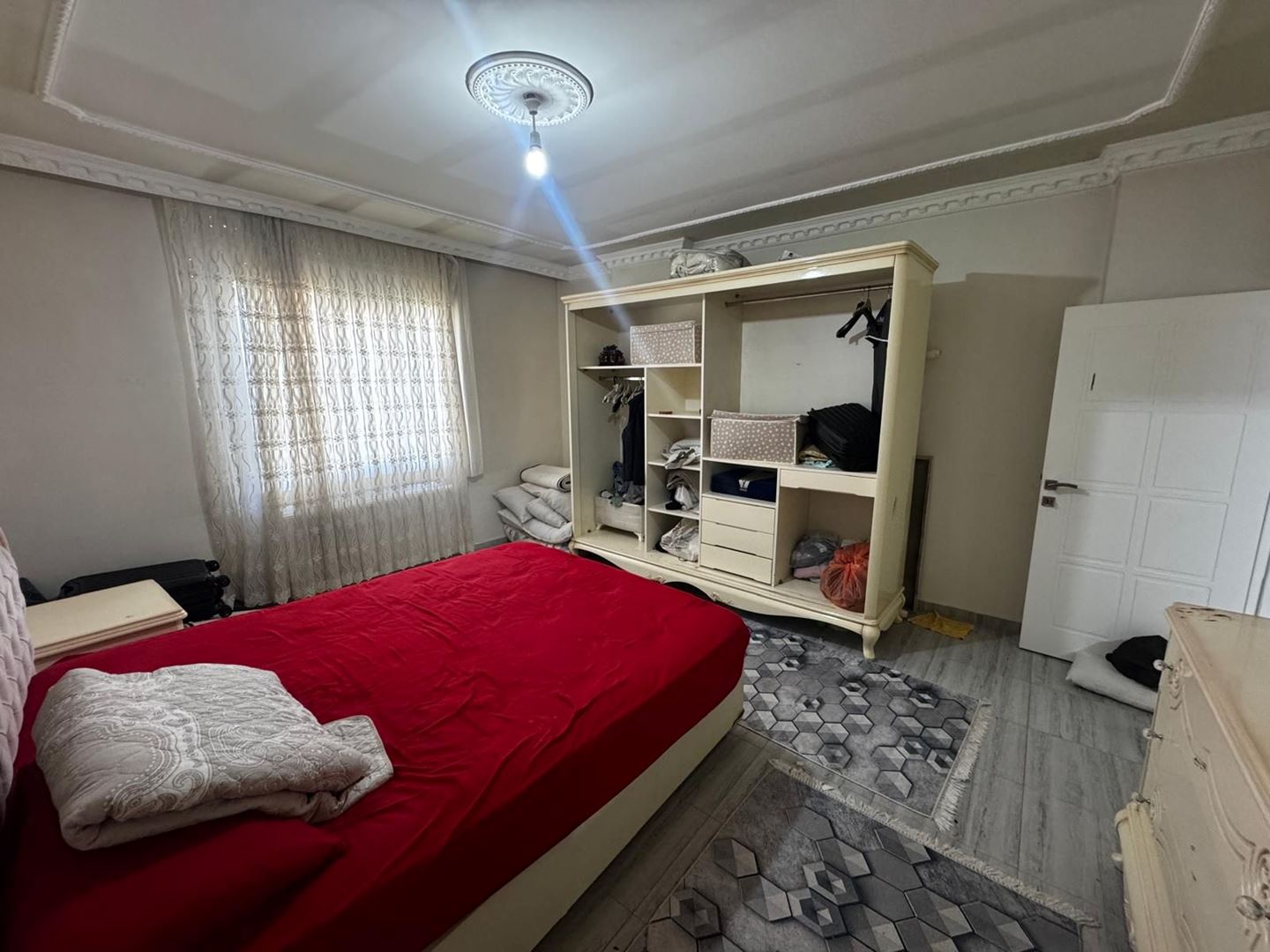 Property-photo