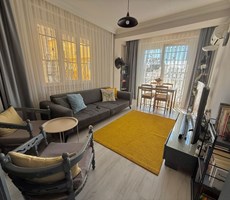 Çilekli Camiine Yakın Ferah Kullanımlı 2+1 Yüksek Giriş Daire