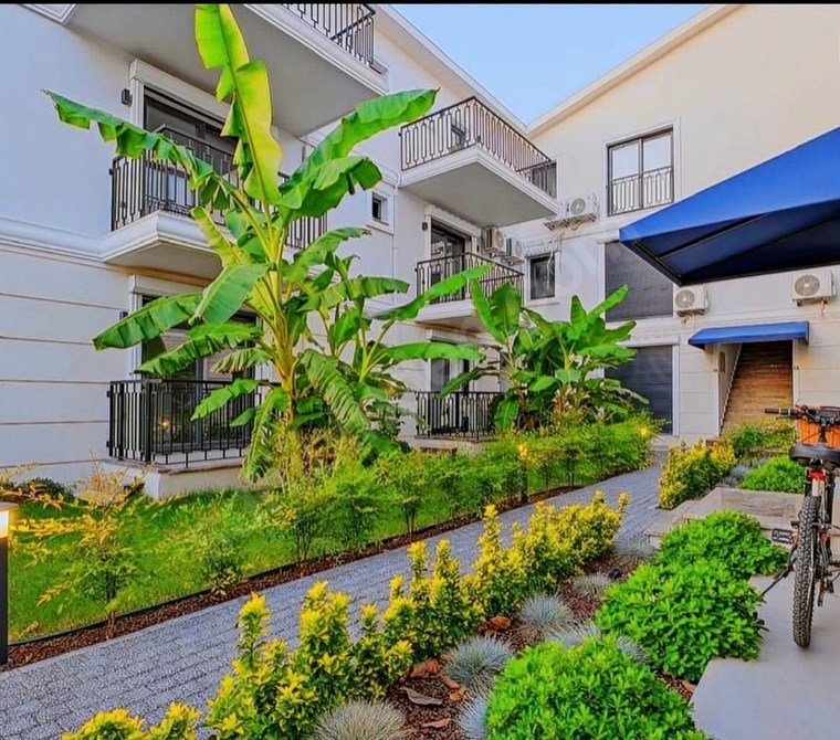 ÇALIŞ PLAJINA 2 KM MESAFEDE MODERN VE LÜKS YAŞAM 1+1 DAİRE