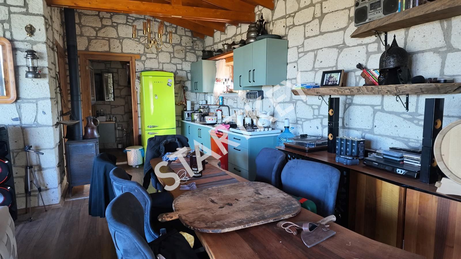 Property-photo