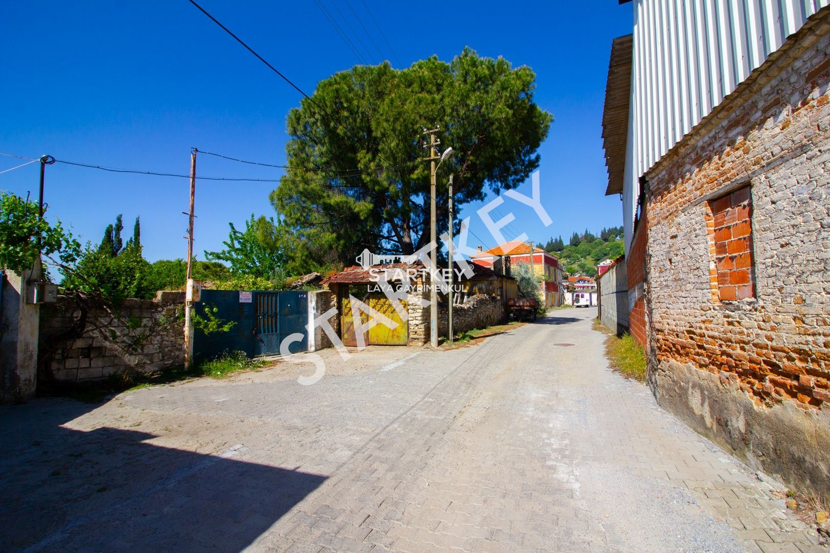 Property-photo