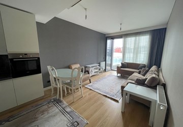 Avcılar Firuze Konakları'nda Eşyalı 1+1 Kiralık Daire