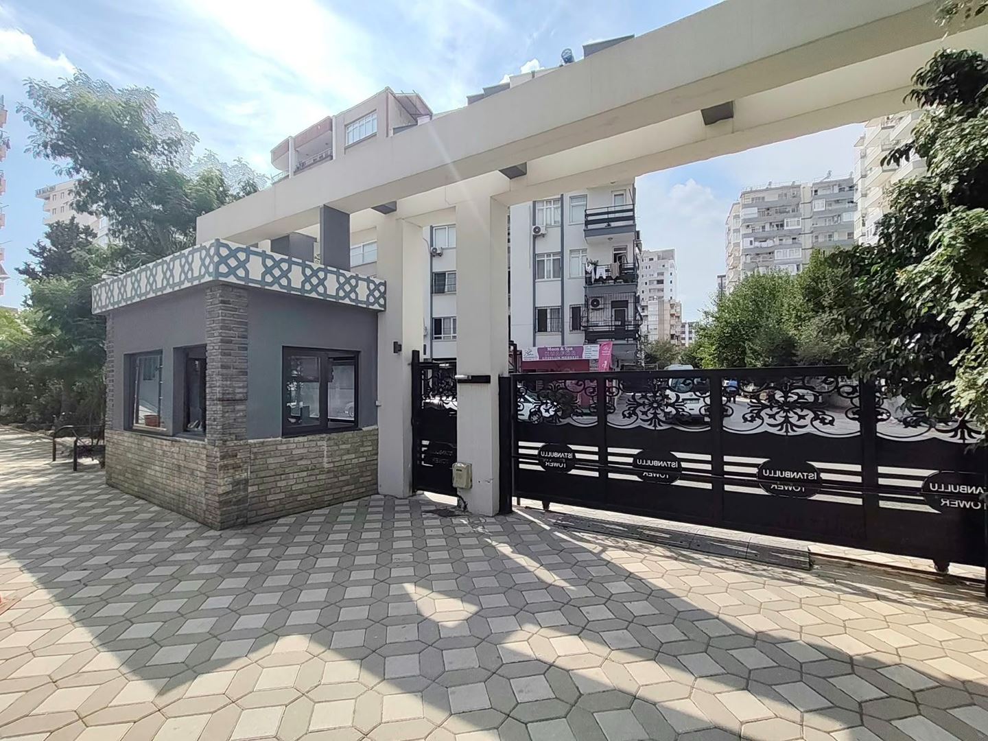 Property-photo