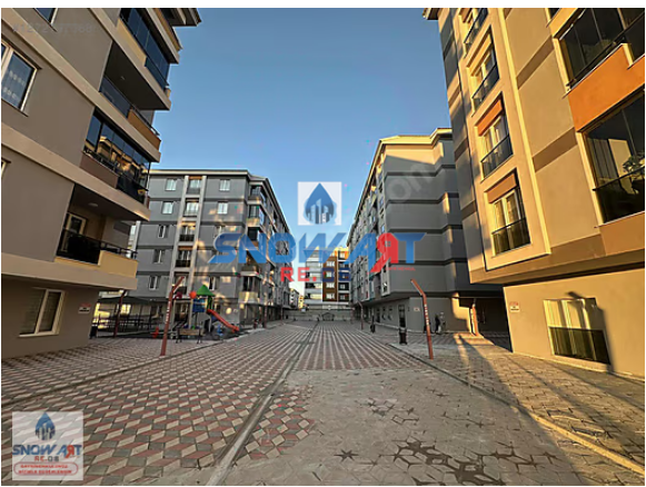 SNOWART GM DEN ŞÜKRÜPAŞA KOMBİNA DA SATILIK 3+1 ARA KAT DAİRE