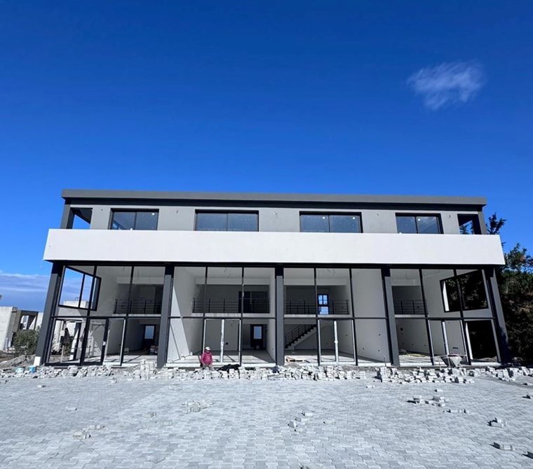  Karaoğlanoğlu – MAMI Discount karşısında muhteşem konumda kiralık ticari bina!