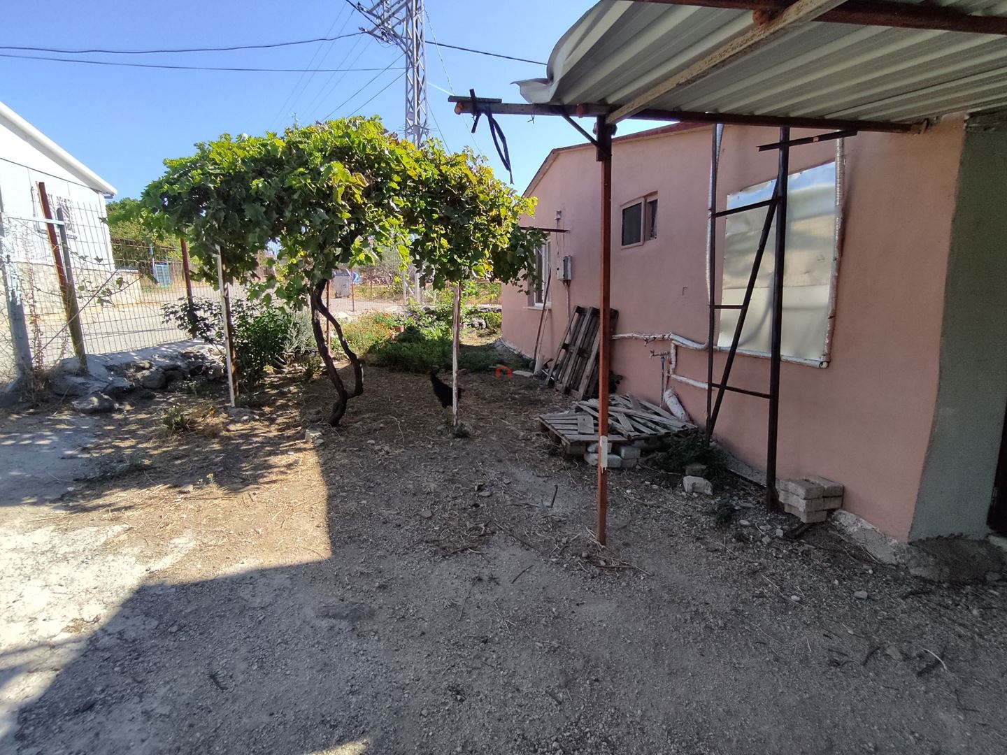 Property-photo