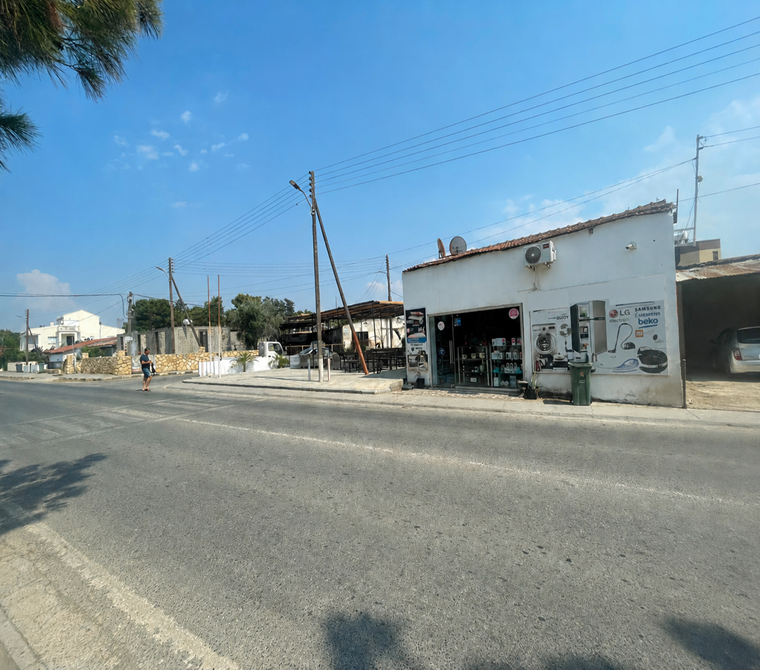 🏢 YEŞİLYURT'TA SATILIK DÜKKAN – KAÇIRILMAYACAK FIRSAT!