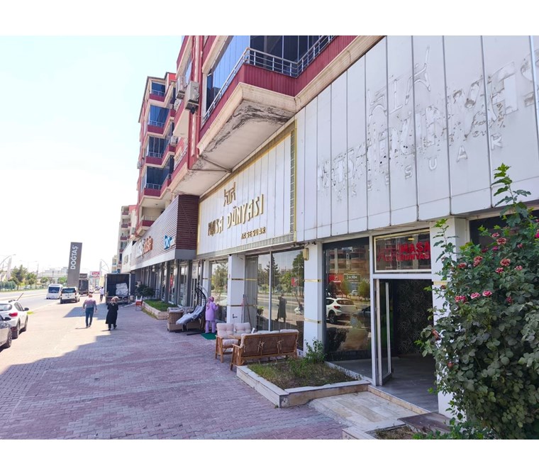 EMLAK 72'DEN GÜLTEPEDE SATILIK DÜKKAN HİSSESİ