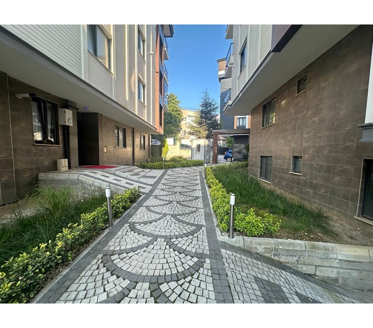 Çarşıya yakın düz girişli 150 m2 işyeri