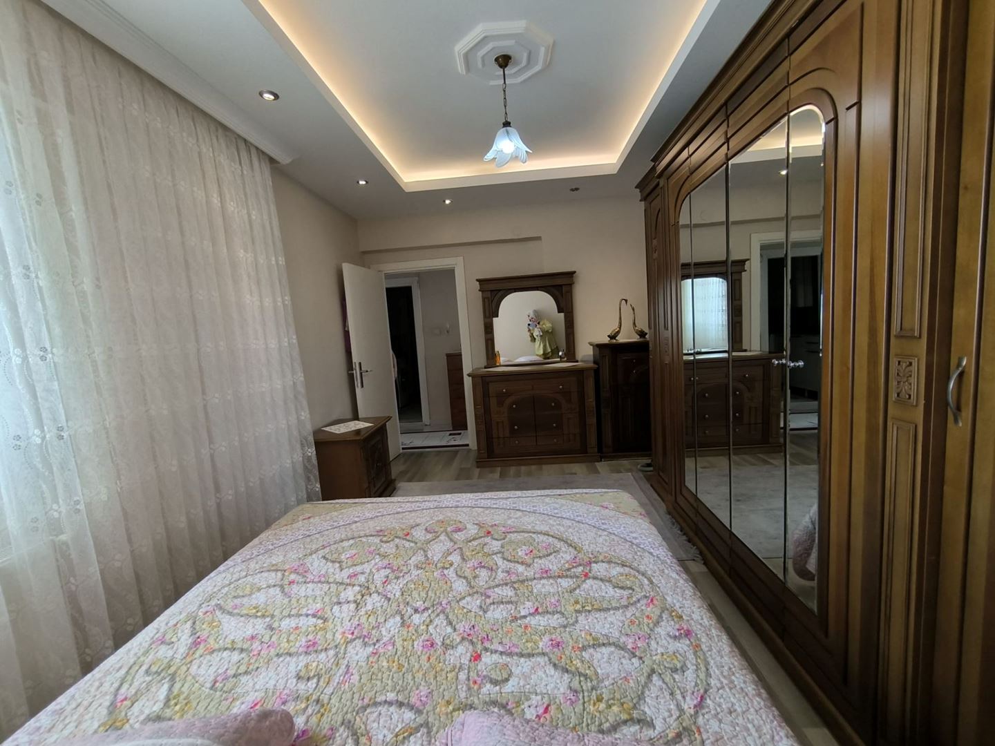Property-photo