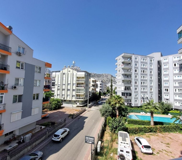 POYRAZ'DAN HURMADA HAVUZLU SİTEDE SATILIK 3+1 150 M2 3.KAT DAİRE