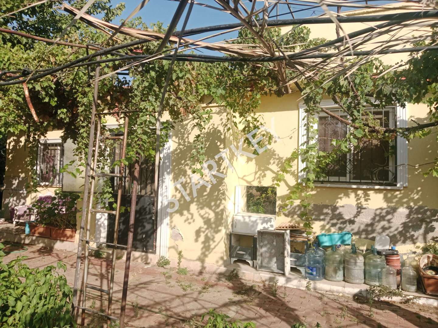 Property-photo