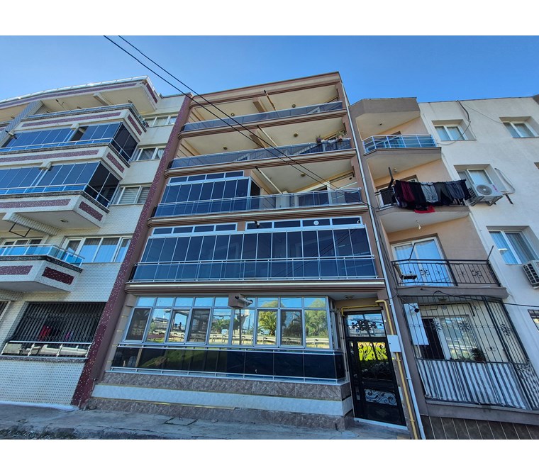 Menemen İzban Yakını 160m2 Lüks Satılık 3+1 Daire