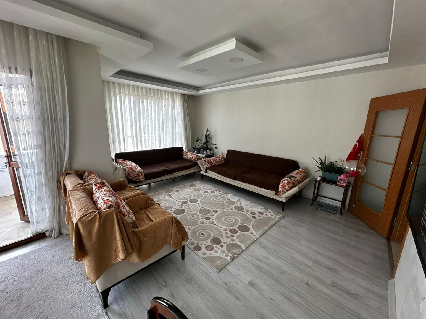Property-photo