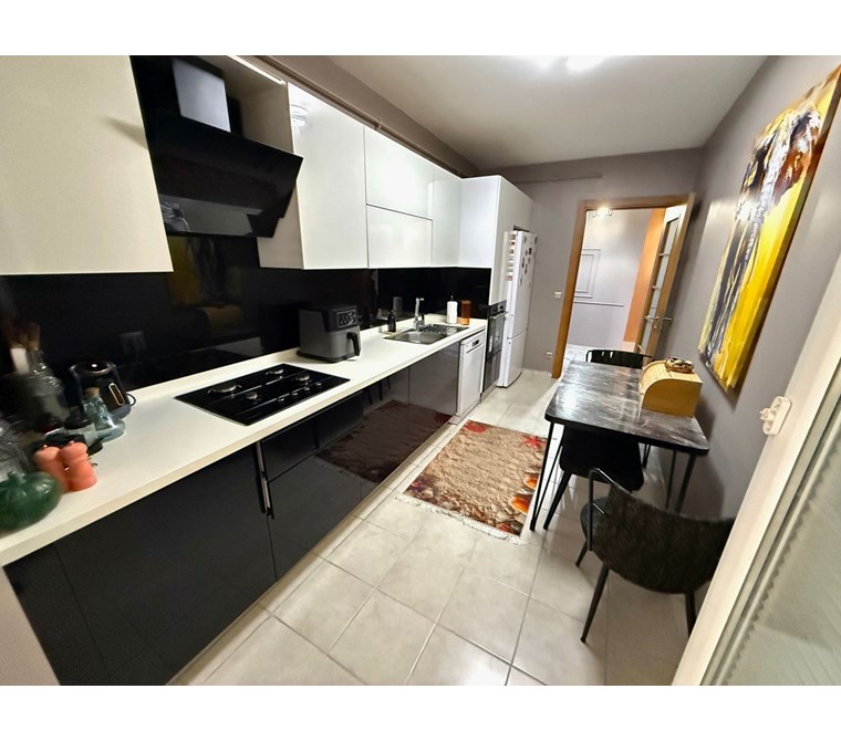 Sarıgöl Kent Konutları 2. Etap’ta 135 m² 3+1 Satılık Daire