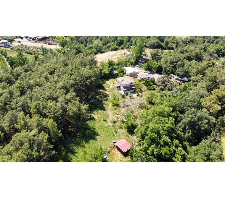 Fethiye'ye yakın Yakaköy'de Satılık 1950 M2 arazide satılık muhteşem villa