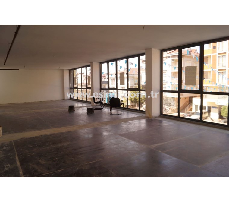 Ataşehir İnönü, Cadde Üzeri 500m² Ofis & Mağaza
