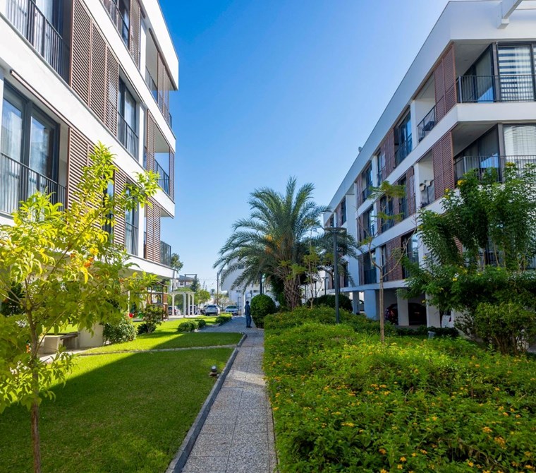 KIBRIS,LEFKOŞA,HAMİTKÖY, 2+1 DAİRE CİTYPARK HOMES SİTESİ,TÜRK MALI,JENERATÖRLÜ,ÜNİVERSİTE DURAK YANI