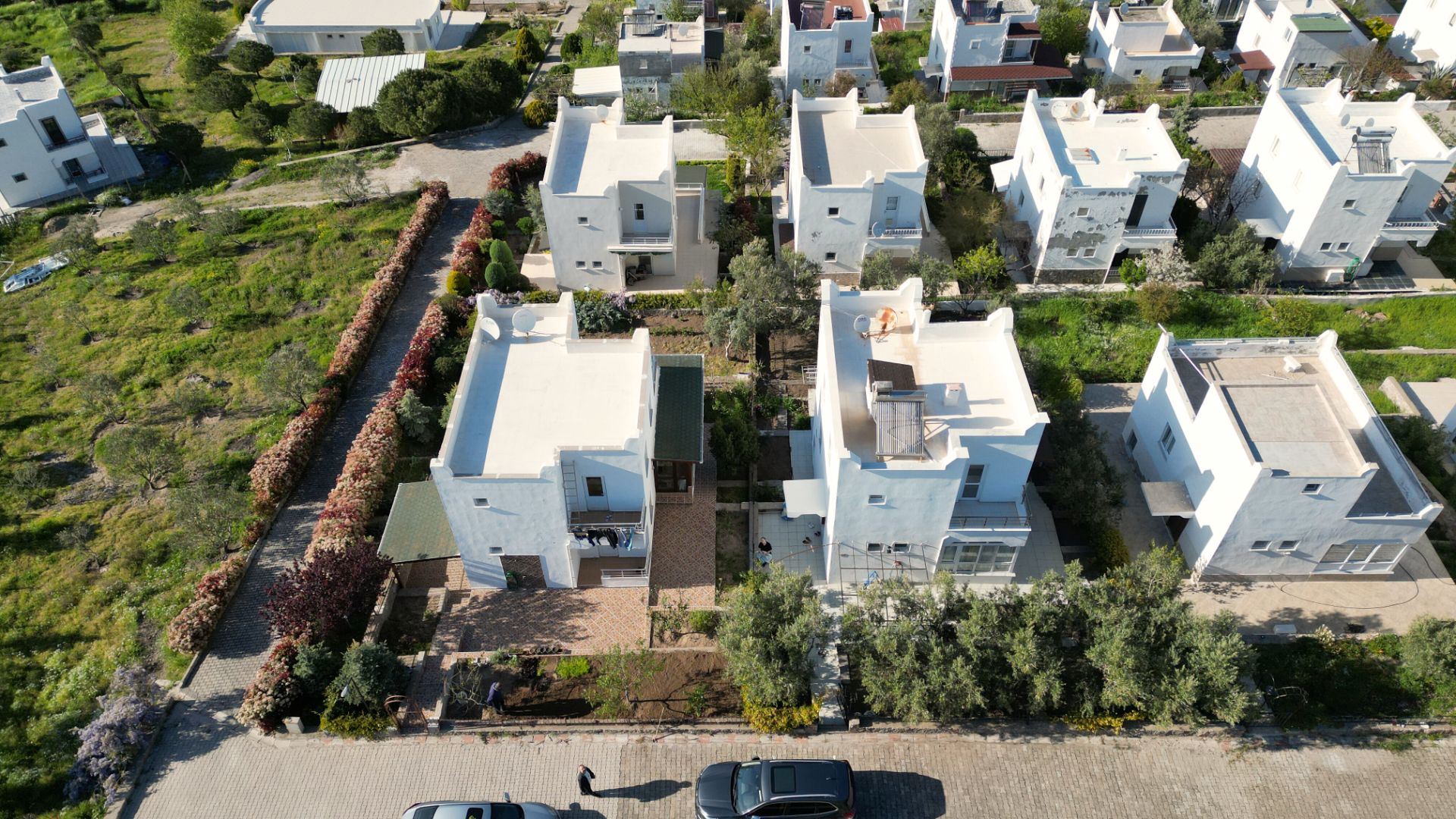 Denize Yakın Konumda | Babakale Akliman'da Müstakil Tapulu 3+1 Bakımlı Villa — Çanakkale gayrimenkul ilan görseli 4 / 42, Ae…