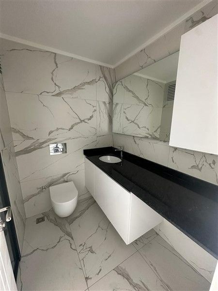 ALANYA AVSALLARDA MUHTEŞEM KOMPLEKSE SAHİP DENİZE 800M 2+1 PENTHOUSE