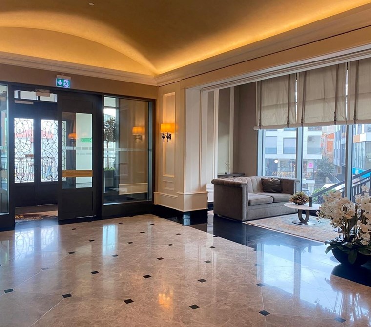 EMAAR SQUARE’DA MİMARİ DEKORASYONLU SATILIK 2+1 DAİRE