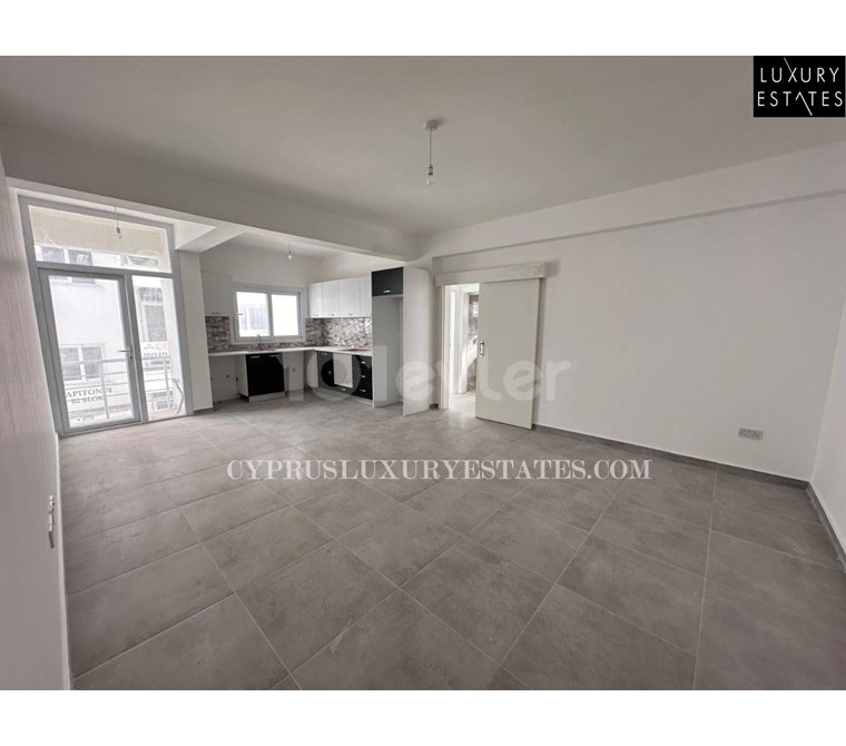 KIBRIS LEFKOSA GONYELIDE 2+1 TURK TAPULU DAIRELER!