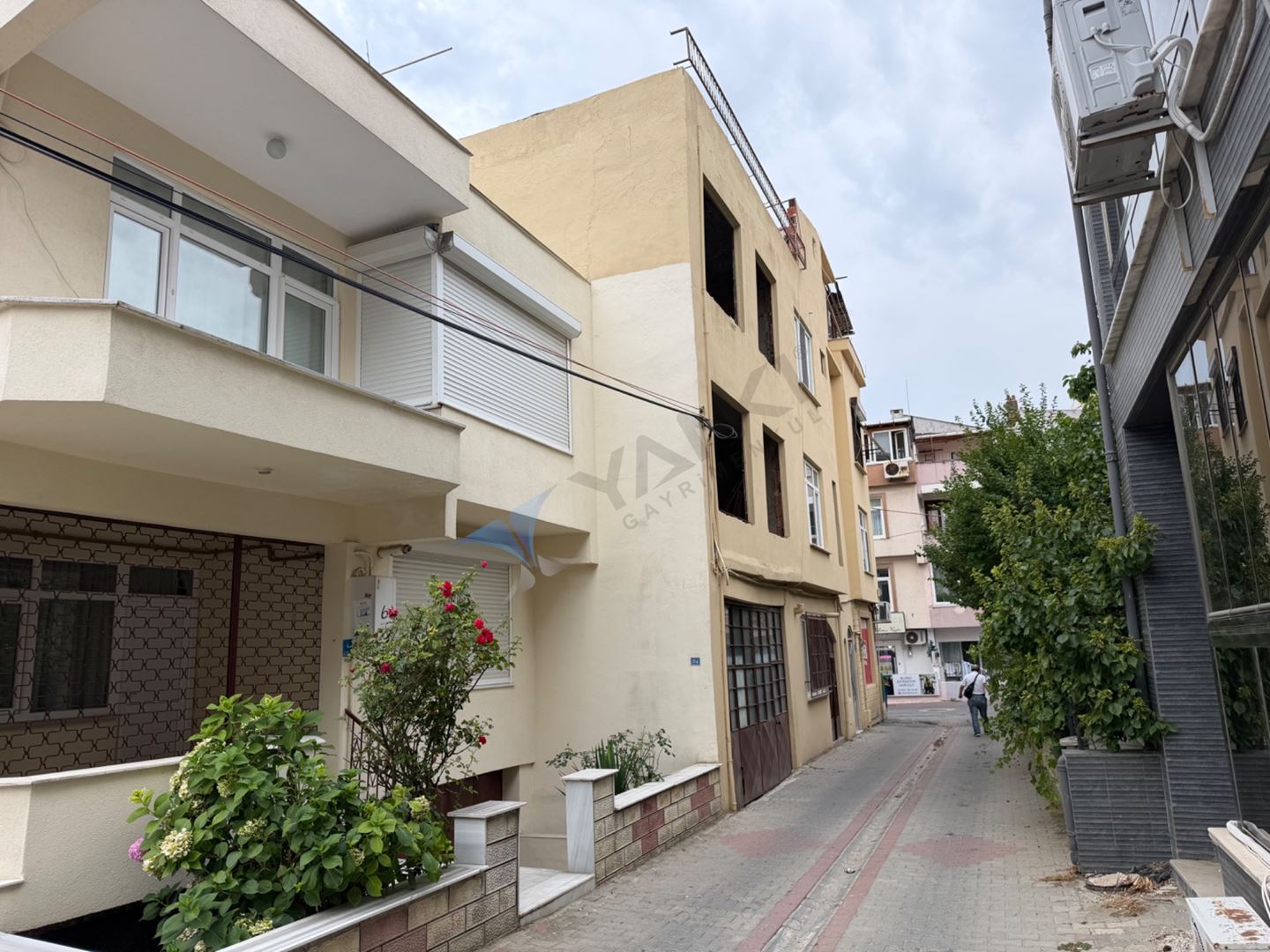 Property-photo