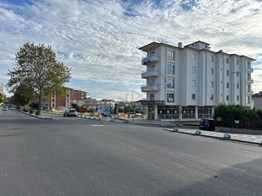 100. YIL EKREM TANTI CADDESİNDE 2+1 KİRALIK SIFIR DAİRE