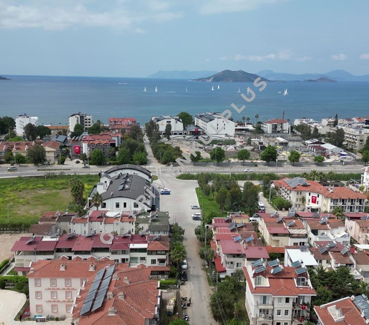 GAYRİMENKULPLUS / FETHİYE FOÇA MH. ÇALIŞ PLAJINA 250m TRİPLEX EŞYALI VİLLA