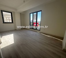 *ATAŞEHİR İNÖNÜ METROYA YAKIN ARAKAT SIFIR 2+1 SATILIK DAİRE
