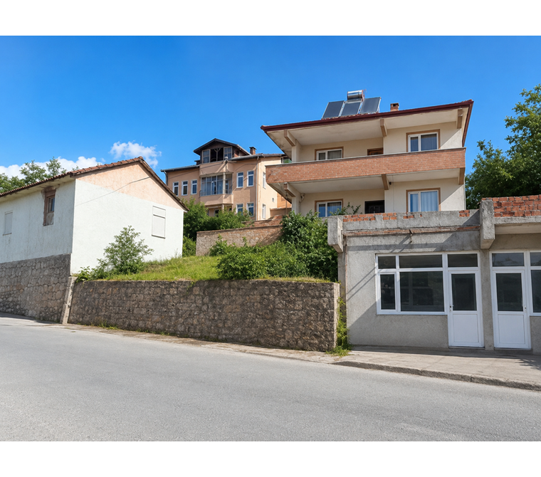 KARTEPE AVLUBURUN'DA SAPANCA GÖLÜ MANZARALI 3.922 m² ARSA VE MÜŞTEMİLATLI SATILIK YATIRIM FIRSATI